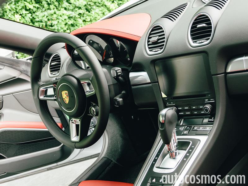 Porsche 718 Boxster 2017