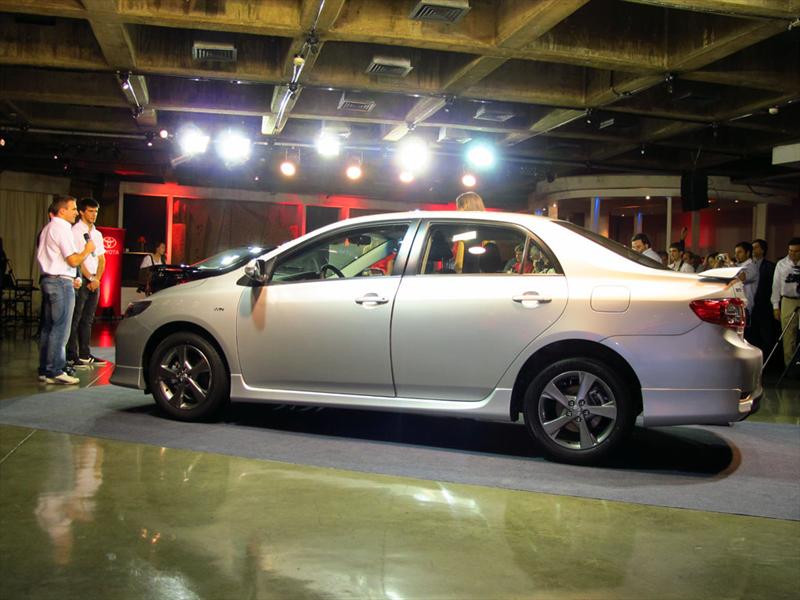 Lanzamiento nuevo Toyota Corolla XRS 2012