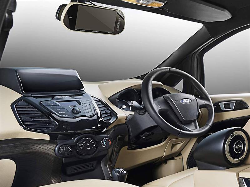 Ford EcoSport por DC Design