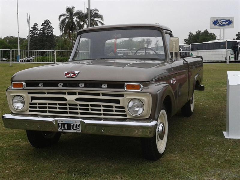 Ford Pacheco cumple 50 años