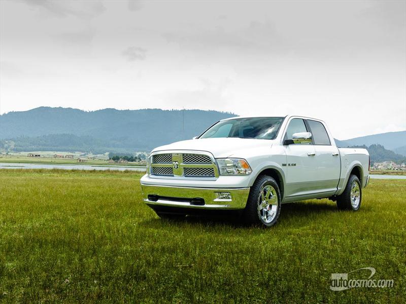 Ram 2500 Crew Cab Laramie 4x4 2012