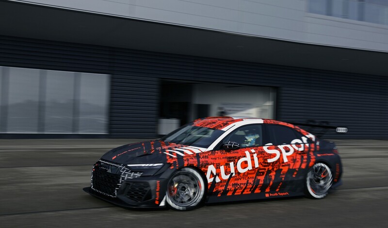 Audi RS 3 LMS