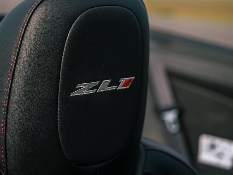 Chevrolet Camaro ZL1 convertible 2014