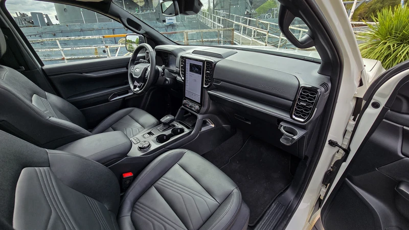 Test Drive Ford Everest Titanium