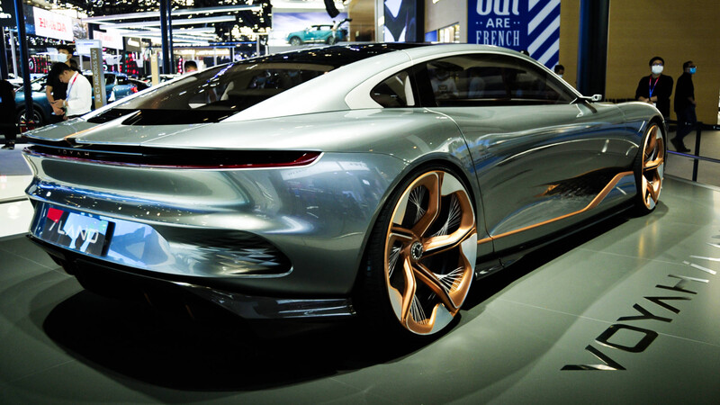 VOYAH i-FREE y i-LAND