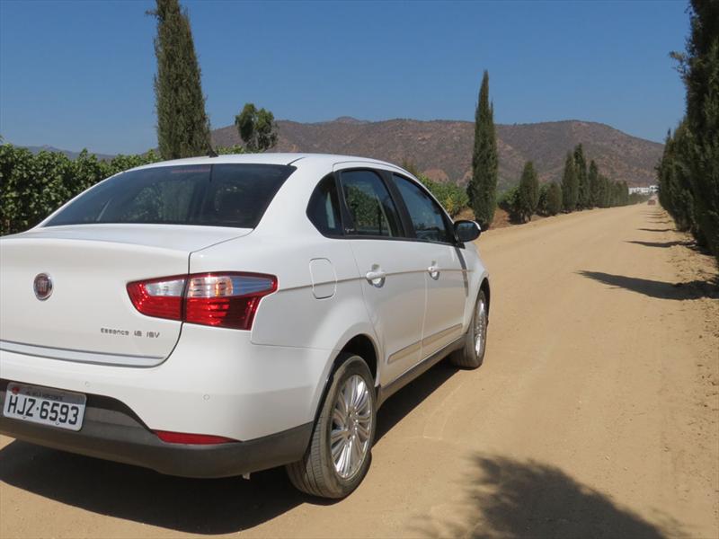 Nuevo FIAT Grand Siena en las rutas de Chile