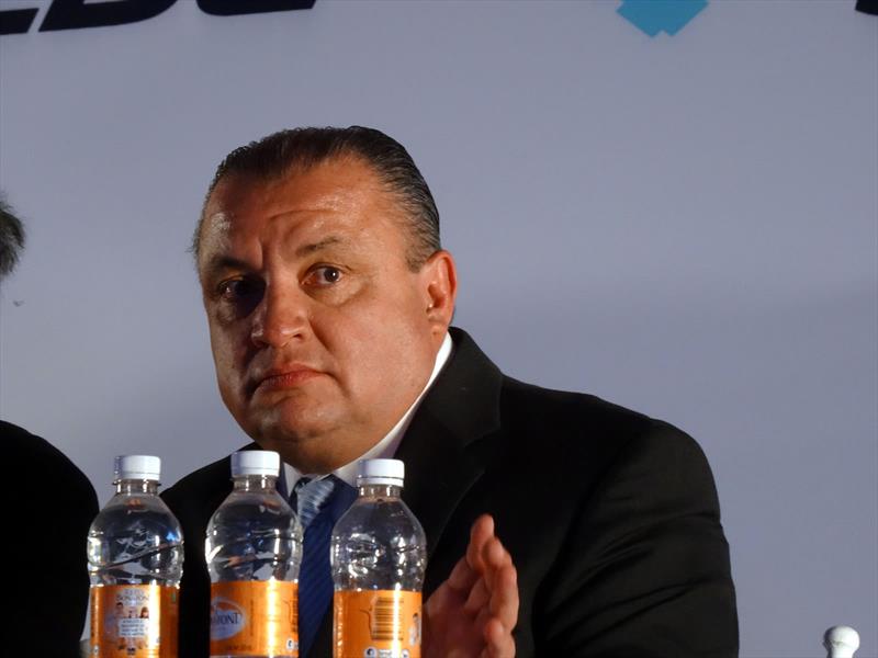 Mazda inaugura su planta en México