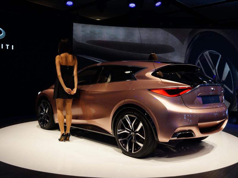 Infiniti presenta el Q30 Concept en Frankfurt