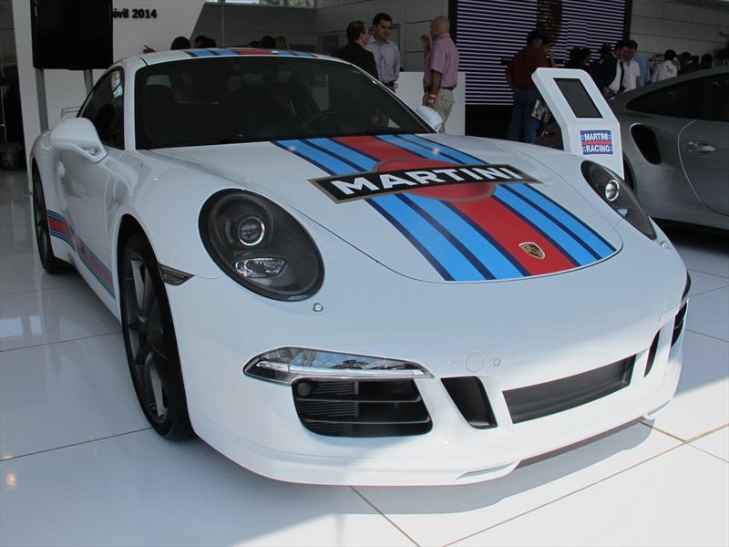 Porsche 911 Carrera S Martini Racing 