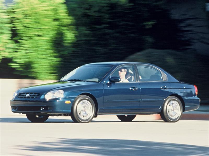 Hyundai Sonata – Cuarta Generación 1998