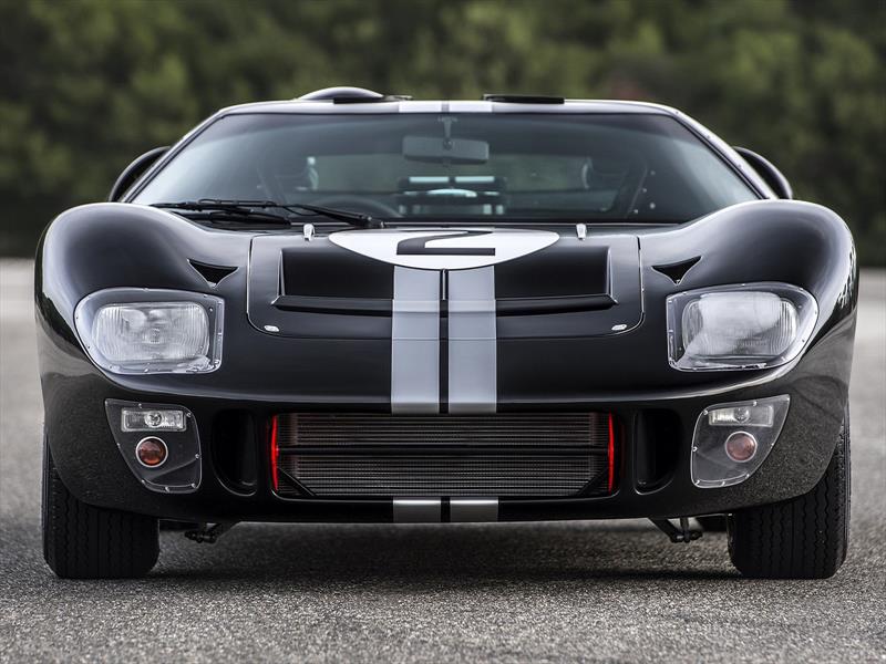 Ford GT40 MKII 50th Anniversary