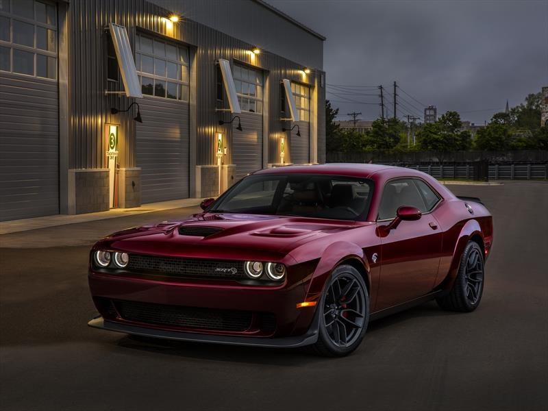 Dodge Challenger SRT Hellcat Widebody 2018