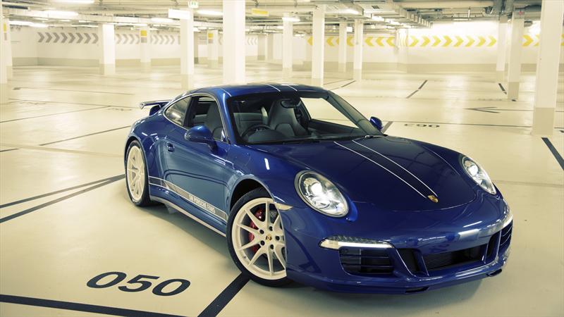 Porsche 911 Carrera 4 S 5 millones de fans