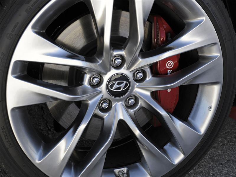 Hyundai Genesis Coupe 2013