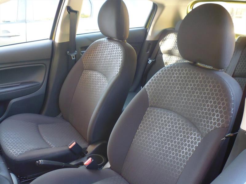 Mitsubishi Mirage 2015