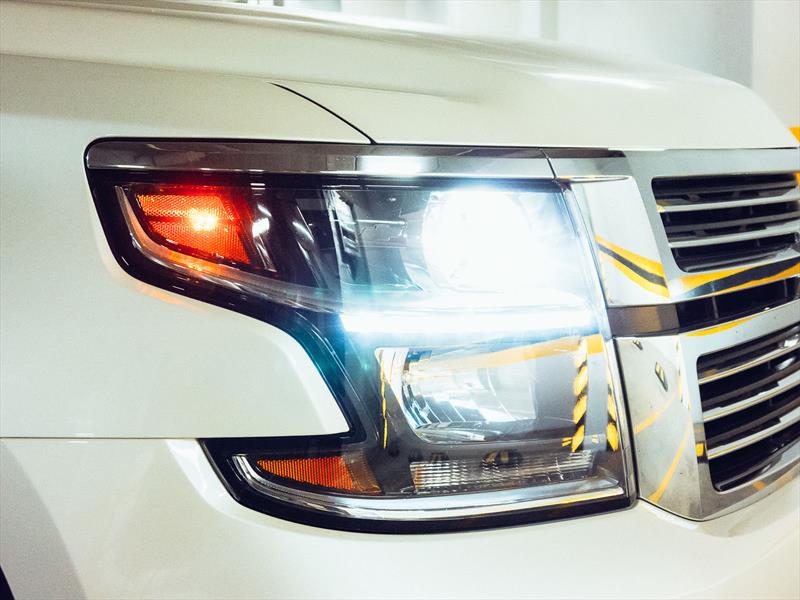 Chevrolet Suburban 2015