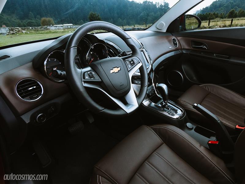Chevrolet Cruze LTZ Turbo 2014