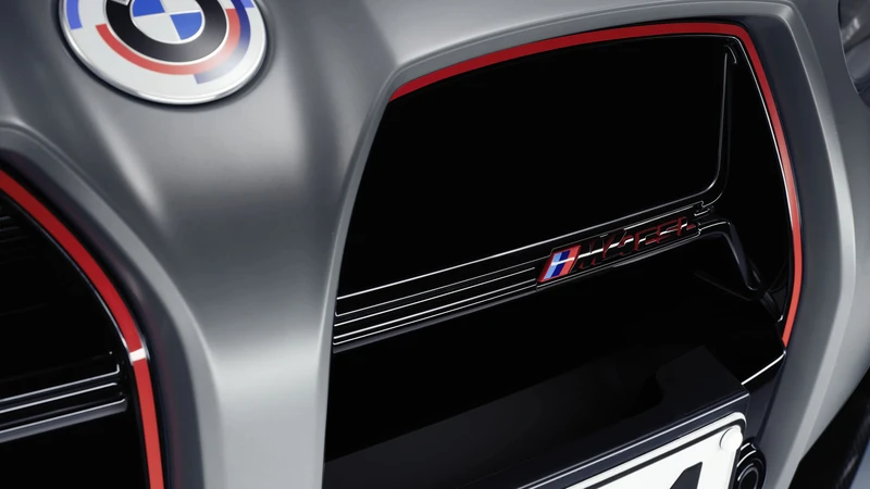 BMW M4 CSL 2023