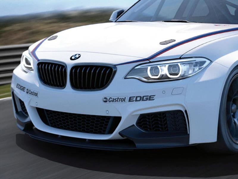 BMW M235i Racing