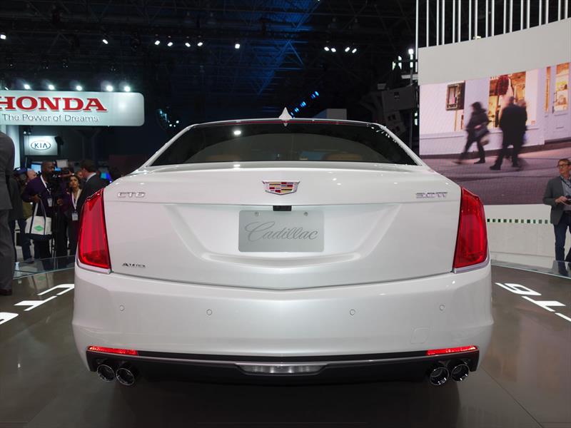 Cadillac CT6 2016
