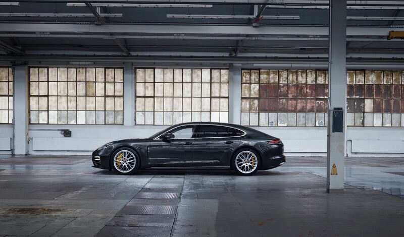 Porsche Panamera Turbo S E-Hybrid 2021