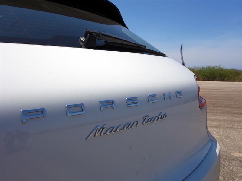Porsche Macan 2015