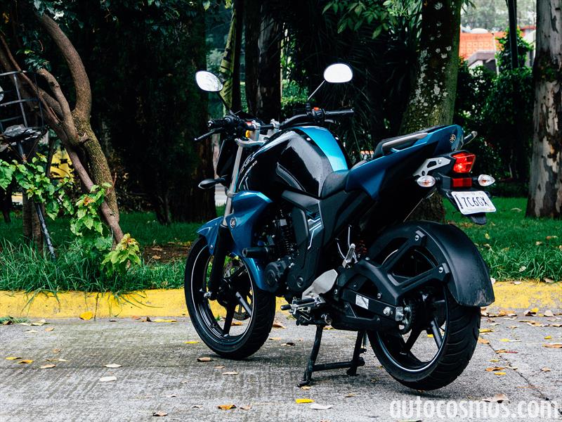 Yamaha FZ-S 2016