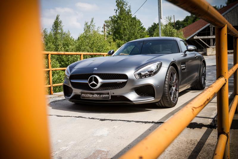 Mercedes-AMG GT por McChip-DKR
