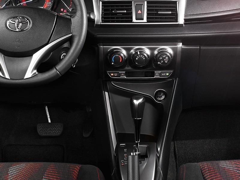 Toyota Yaris Hatchback 2017
