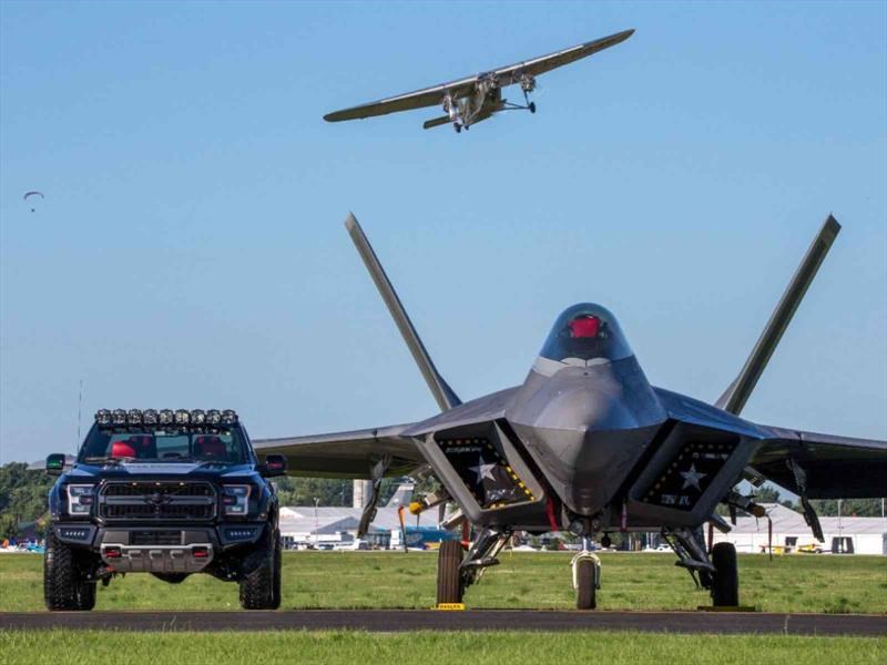 Ford F-22 F-150 Raptor
