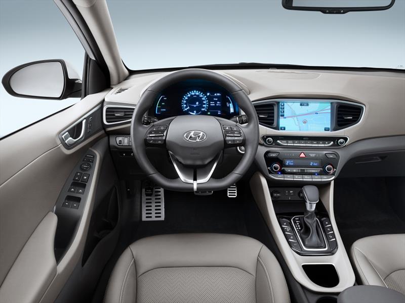 Hyundai IONIQ Plug-in 2017
