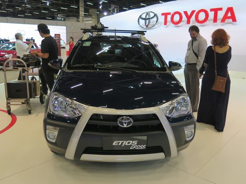 Toyota en el Salón de San Pablo 2016