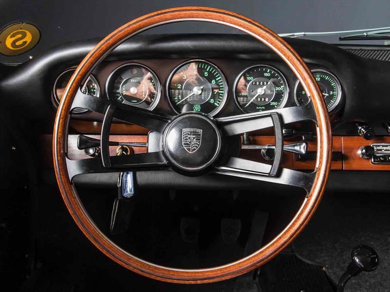 Museo Porsche exhibe a su 911 más antiguo