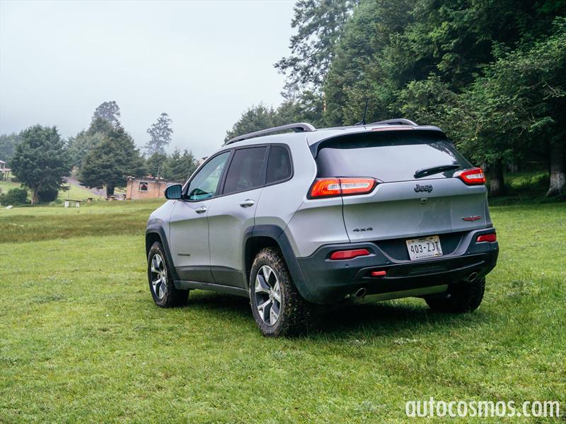 Jeep Cherokee Trailhawk 2015