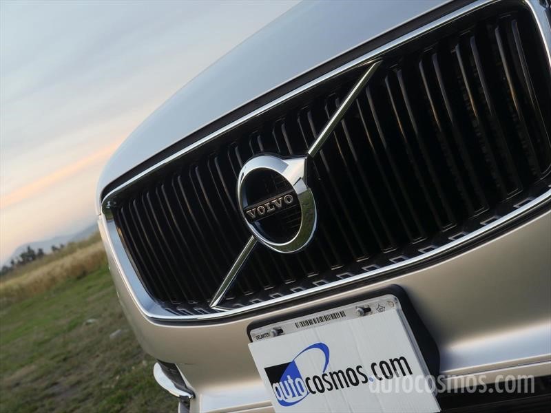 Volvo XC90 2019