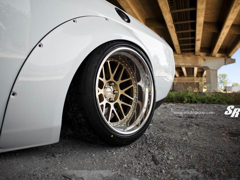 Challenger SRT Hellcat por Liberty Walk y SR Auto