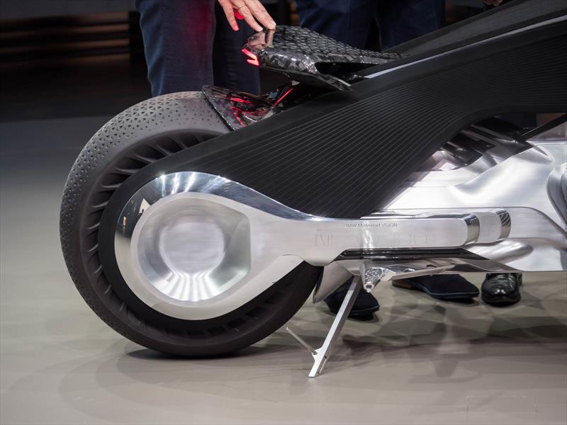 BMW Motorrad VISION NEXT 100 Concept