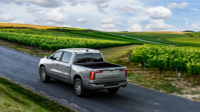 RAM 1500 2025