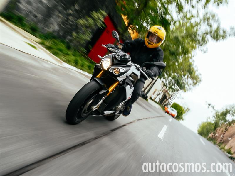 BMW S1000 R 2015