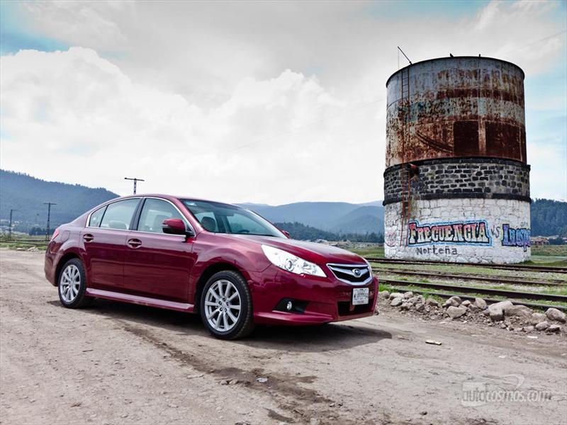 Subaru Legacy 2.5i 2012
