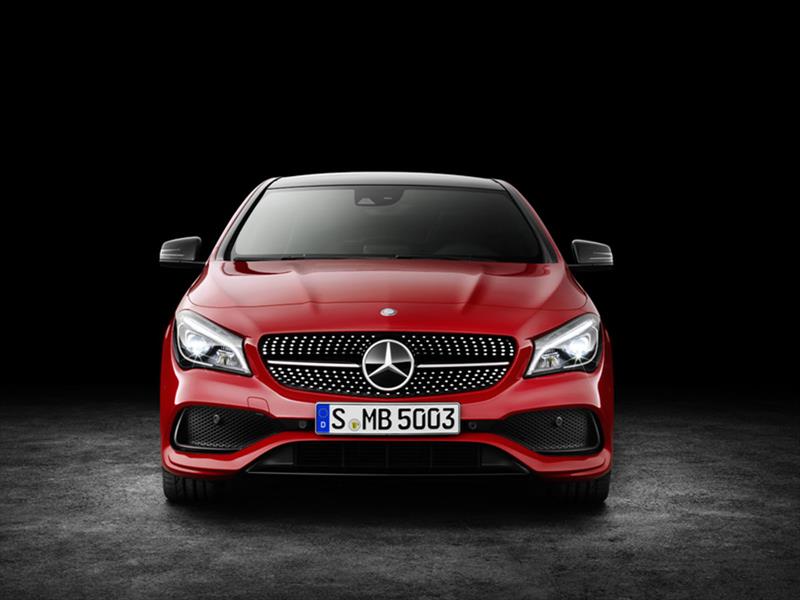El Mercedes-Benz CLA se renueva