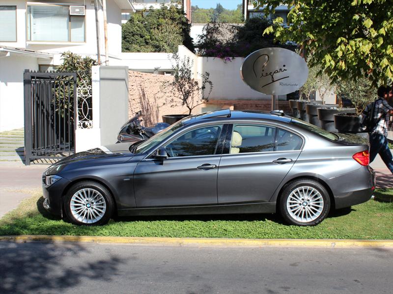 BMW Serie 3 2012. Lanzamiento Chile