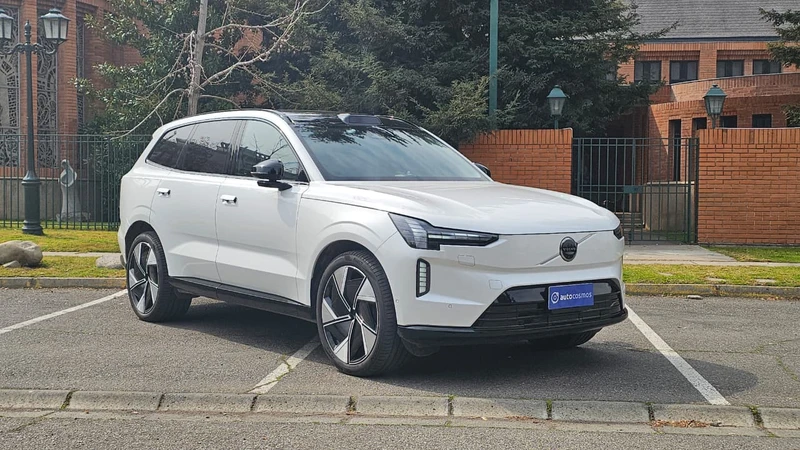 Volvo EX90 - prueba