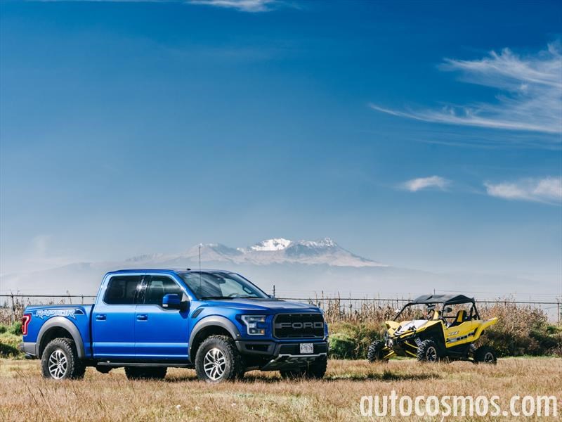 Ford Lobo Raptor 2017 y Yamaha YXZ 1000 R
