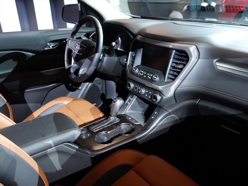 GMC Acadia 2017