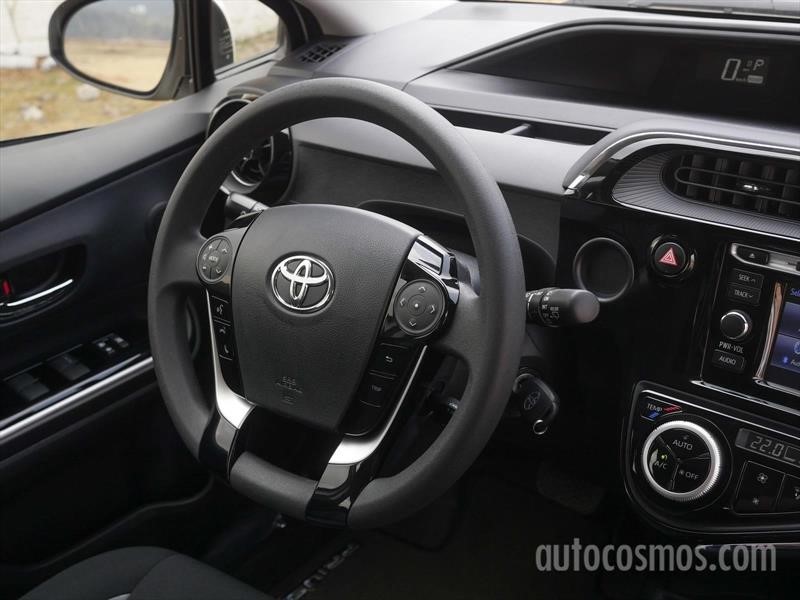 Toyota Prius C 2018