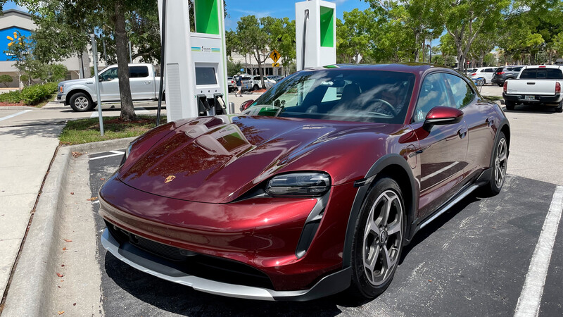 Porsche Taycan Cross Turismo 2022 primer contacto