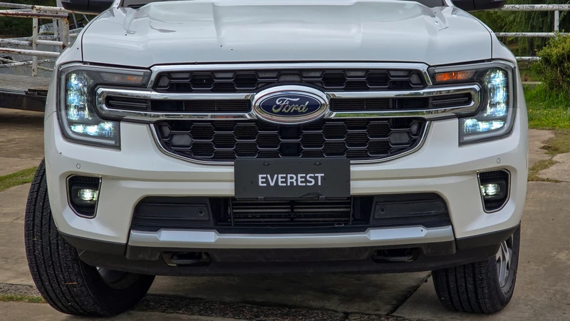 Test Drive Ford Everest Titanium