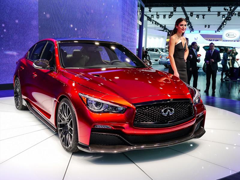 Infiniti Q50 Eau Rouge Concept