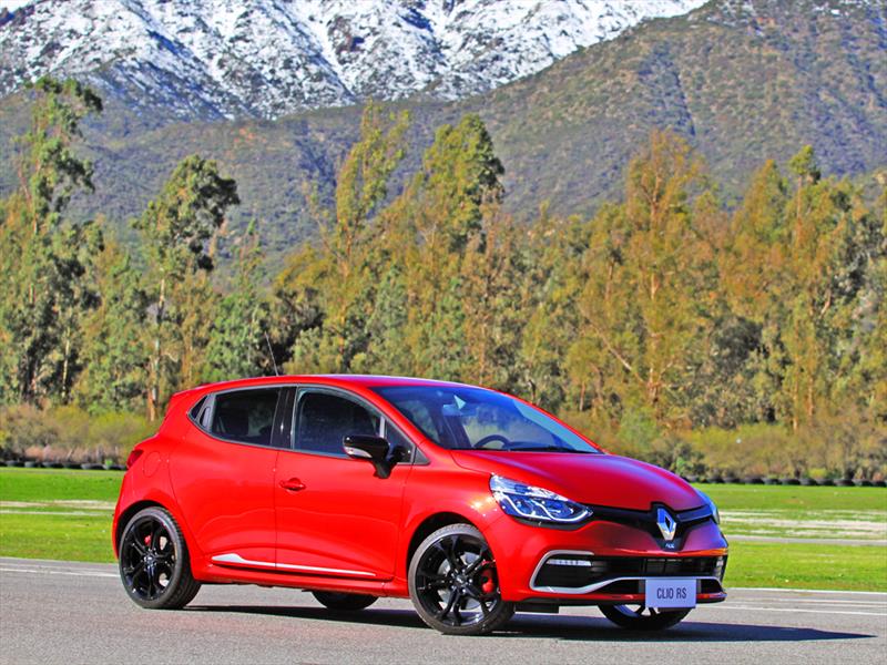 Renault Clio RS 2015 Estreno oficial en Chile. Bestia deportiva en
